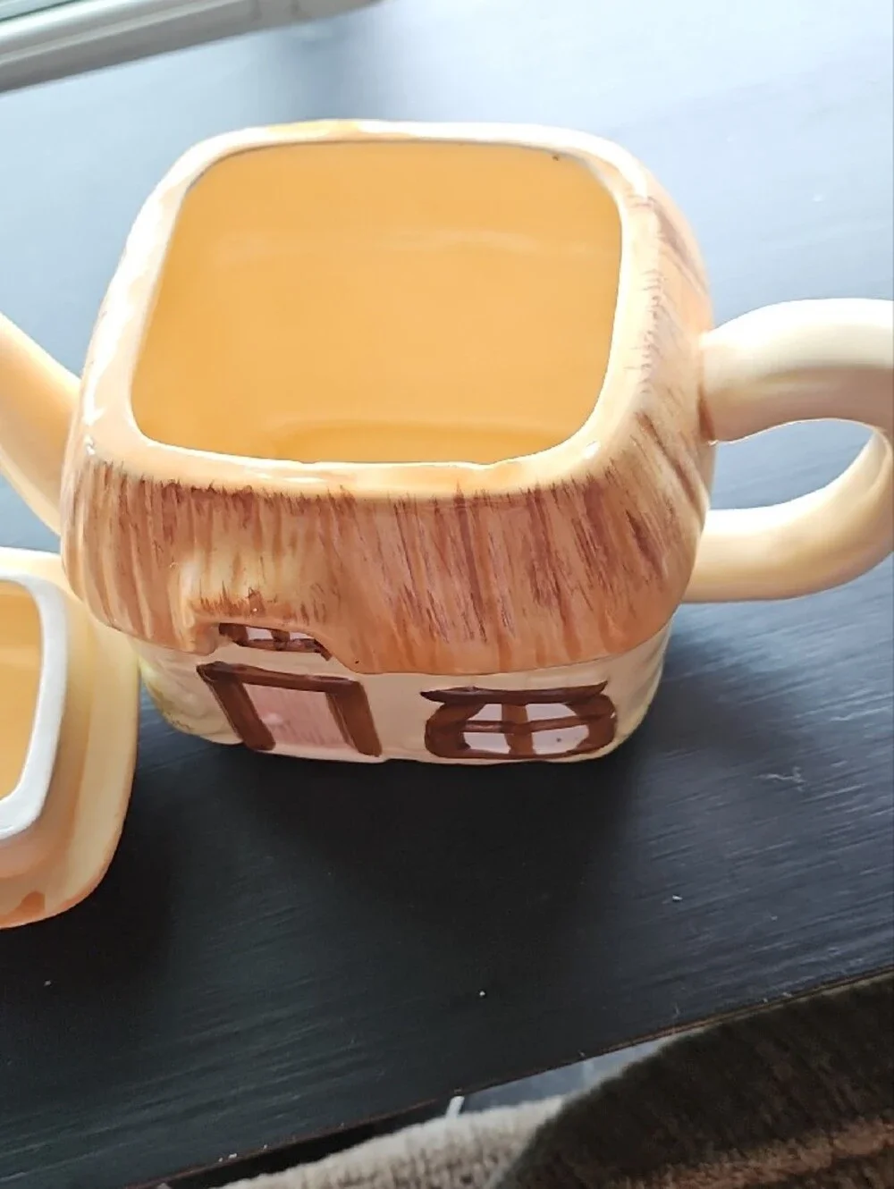 Cottage House Ceramic Teapot - Brown & Cream